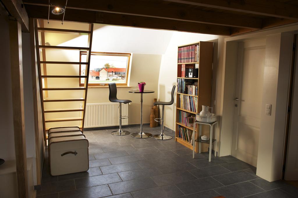 Villa Au Detour Du Trieu Estaimbourg Zimmer foto